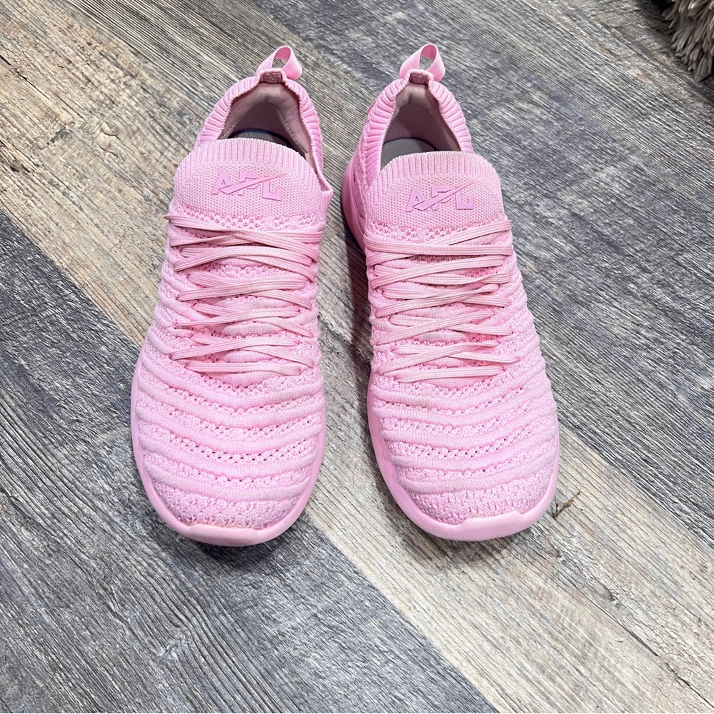 APL Breast Cancer Awareness Techloom Wave Sneakers Size 9 - Picture 4 of 11